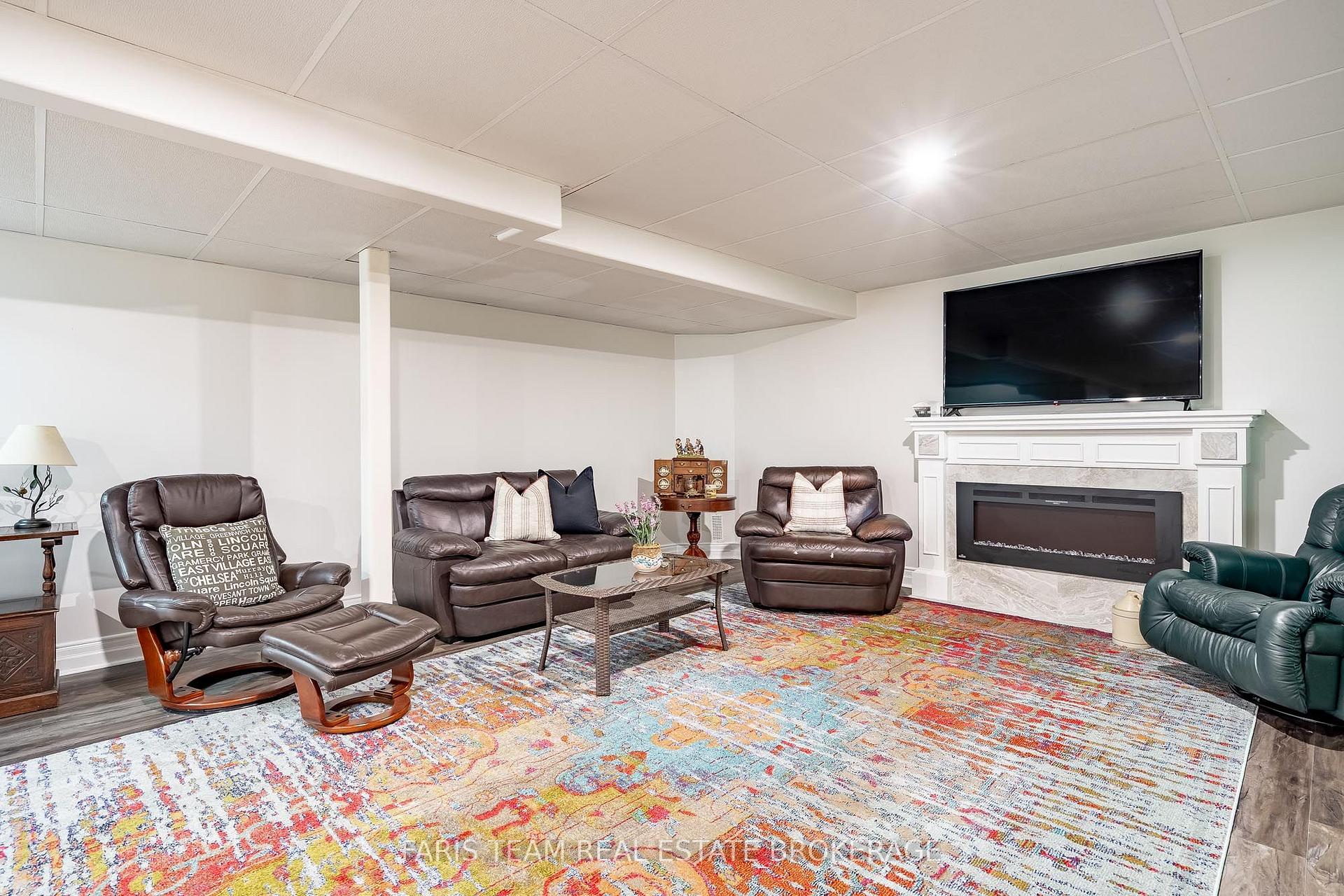 Photo 21 of 123 Wawinet Street, Midland — HOMEH