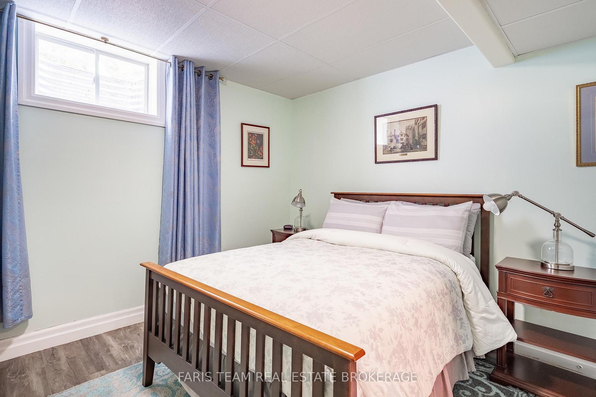 Photo 23 of 123 Wawinet Street, Midland — HOMEH