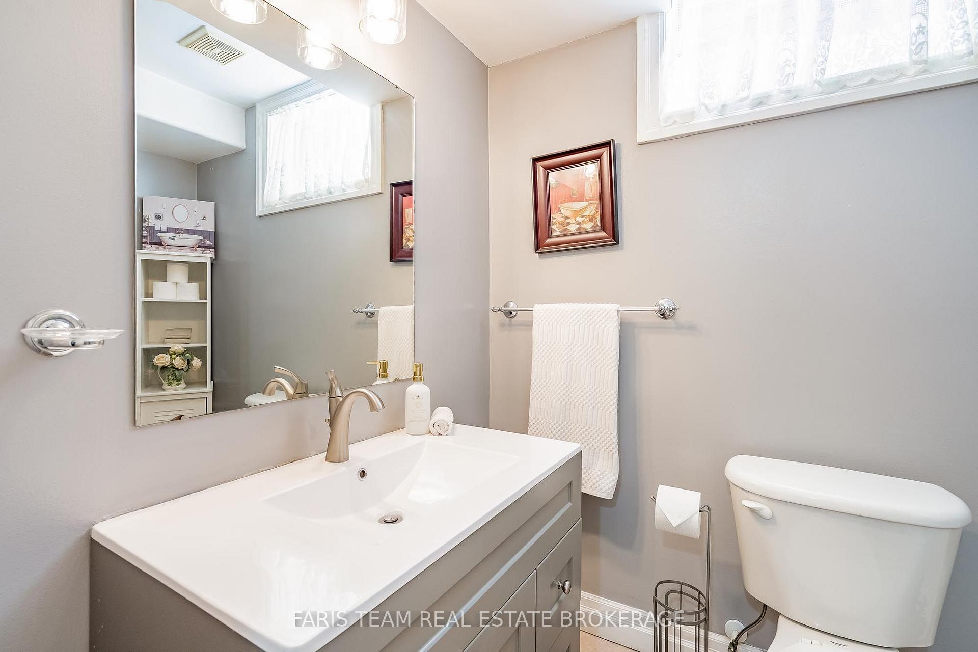 Photo 26 of 123 Wawinet Street, Midland — HOMEH