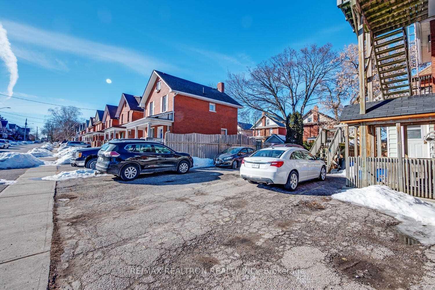 Photo 30 of 54 Ritson Road S, Oshawa, Central — HOMEH