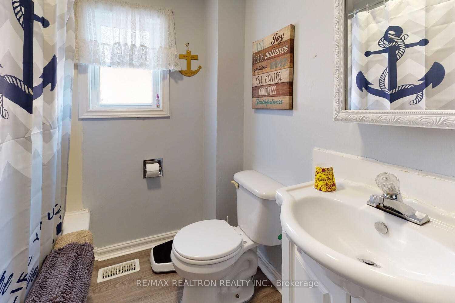 Photo 16 of 54 Ritson Road S, Oshawa, Central — HOMEH