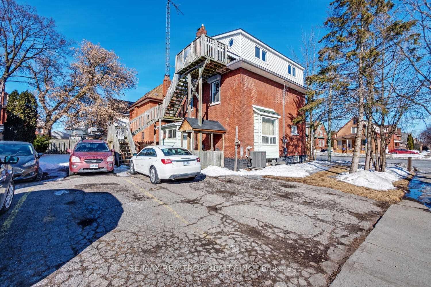 Photo 29 of 54 Ritson Road S, Oshawa, Central — HOMEH