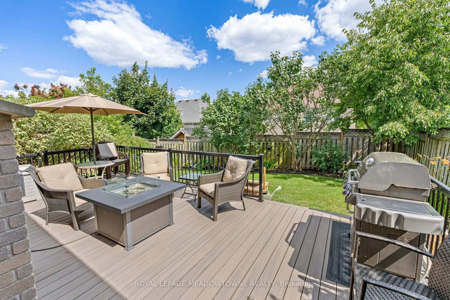Photo 39 of 17 Dawkins Crescent, Halton Hills, Acton — HOMEH