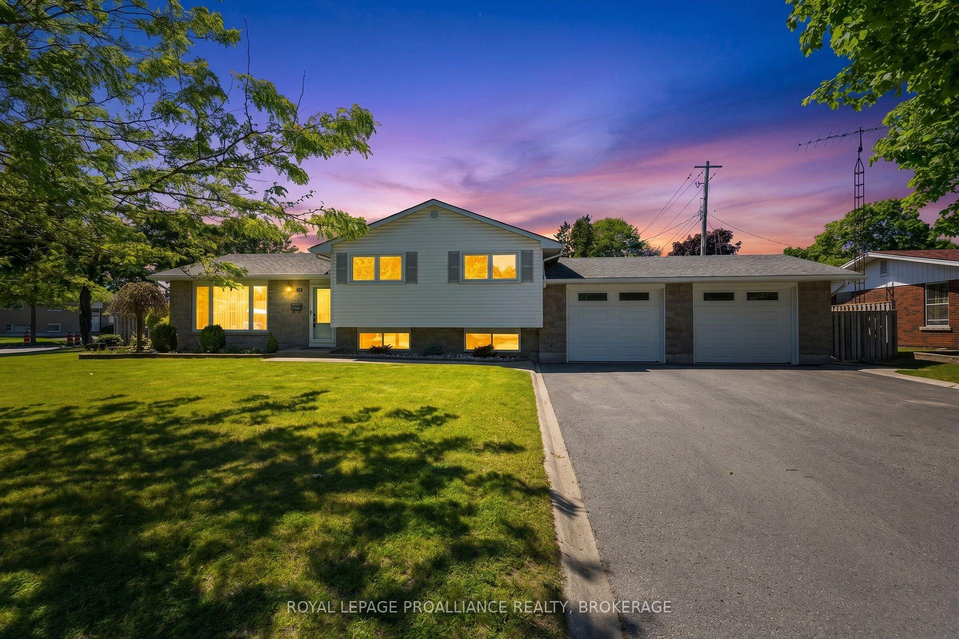 Photo 1 of 6 Byron Crescent, Kingston, Central City West — HOMEH