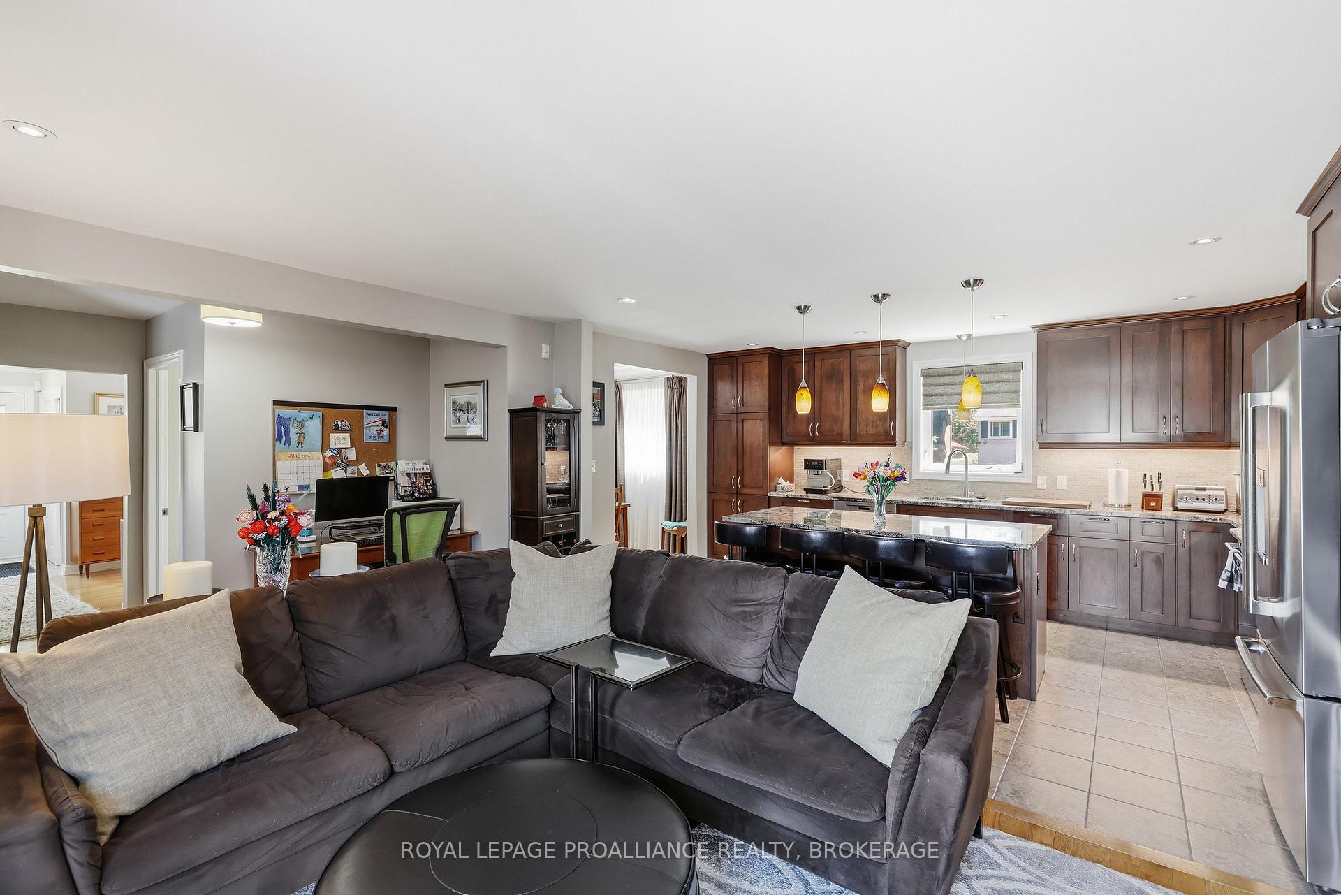 Photo 20 of 6 Byron Crescent, Kingston, Central City West — HOMEH