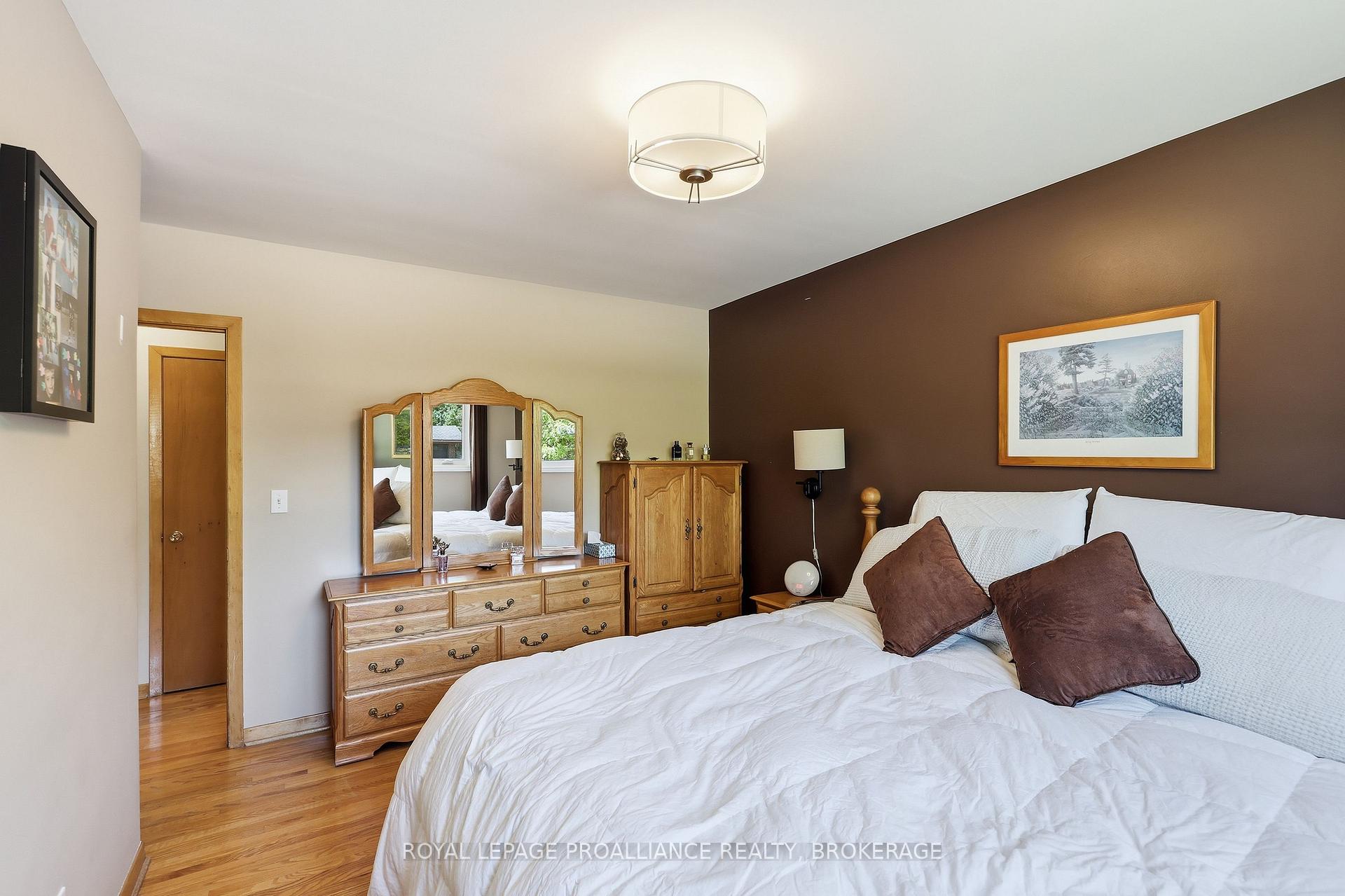 Photo 30 of 6 Byron Crescent, Kingston, Central City West — HOMEH