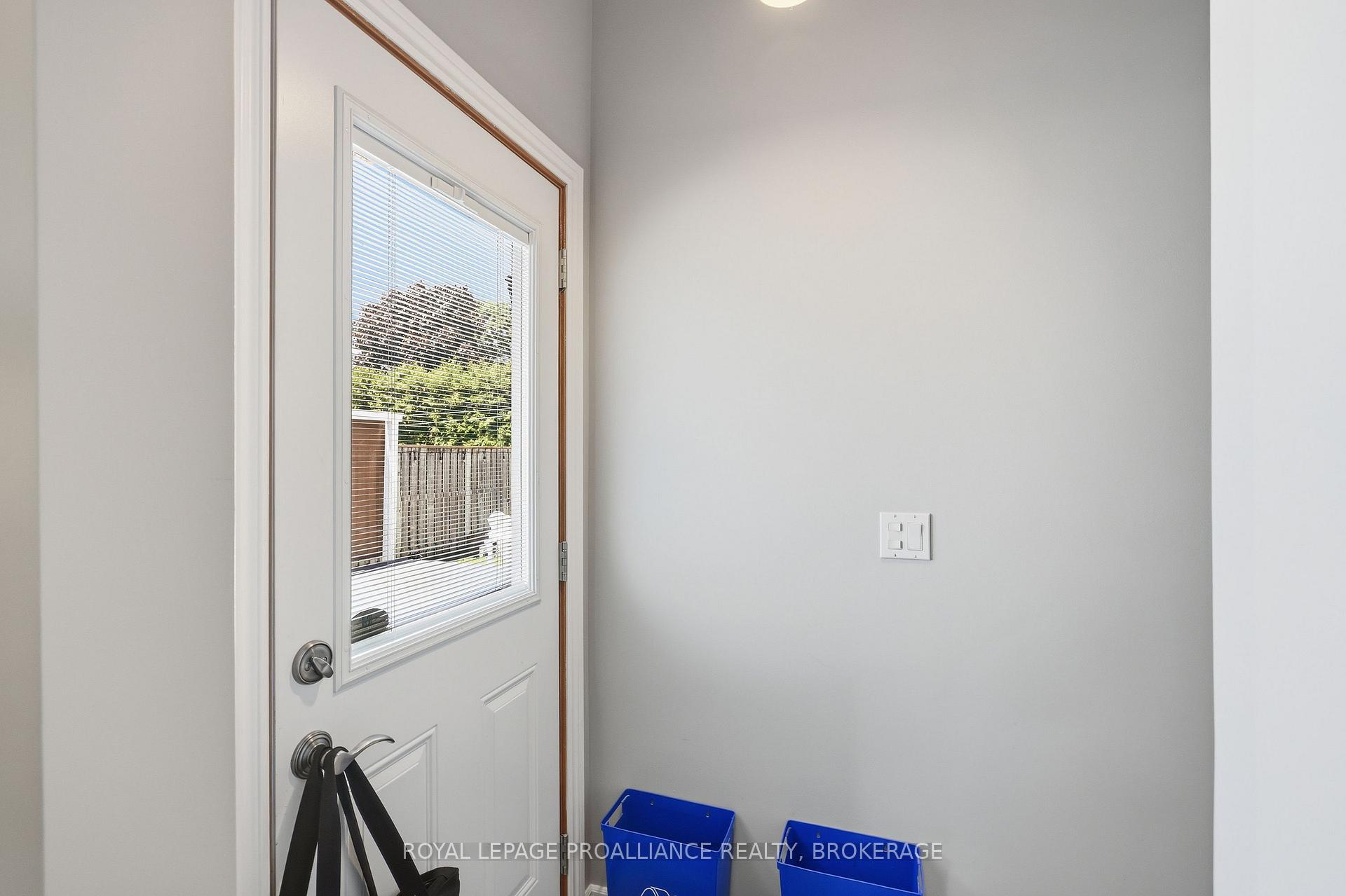 Photo 34 of 6 Byron Crescent, Kingston, Central City West — HOMEH