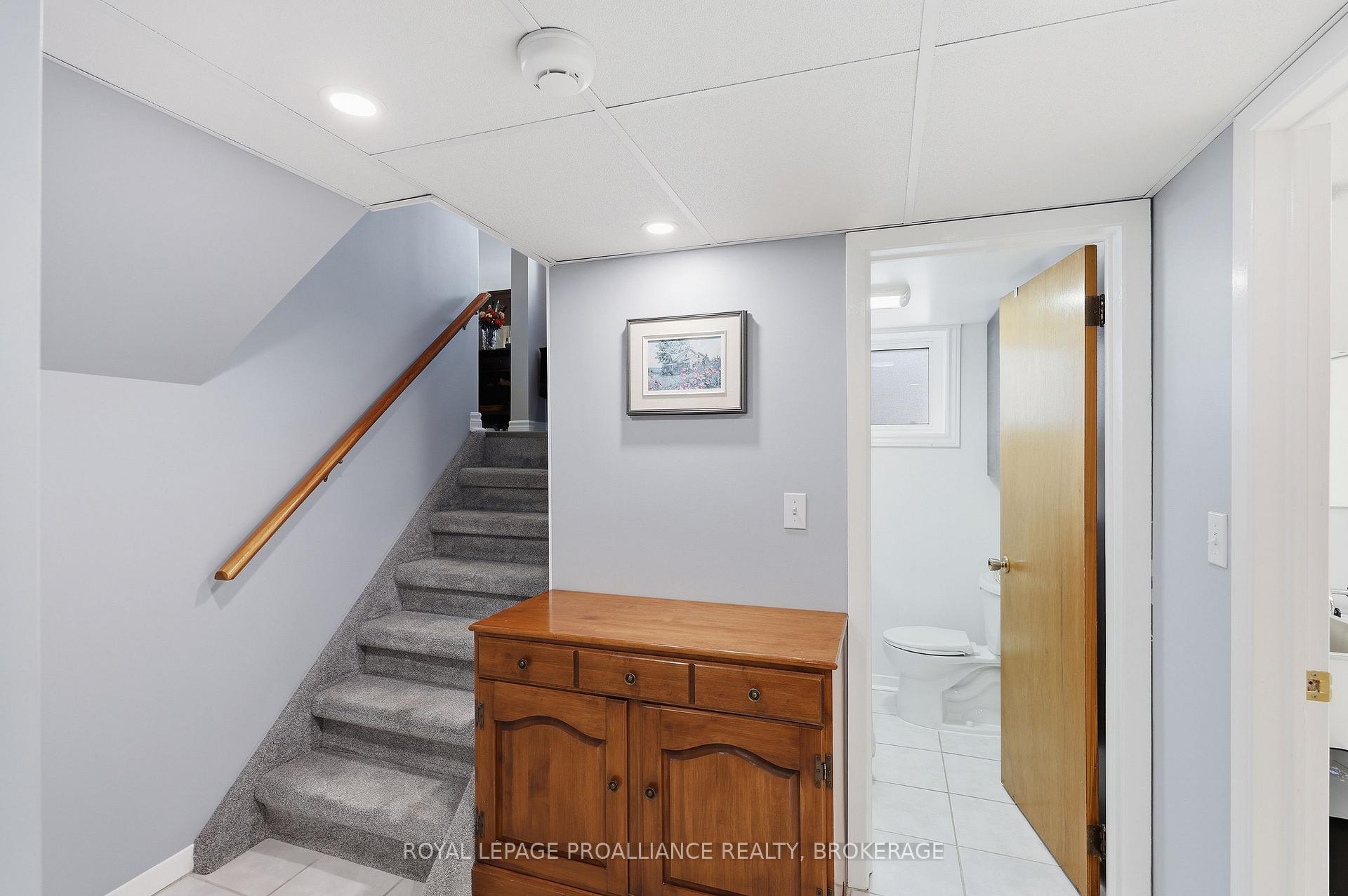 Photo 35 of 6 Byron Crescent, Kingston, Central City West — HOMEH