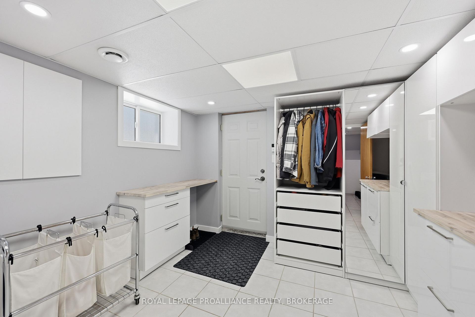 Photo 41 of 6 Byron Crescent, Kingston, Central City West — HOMEH