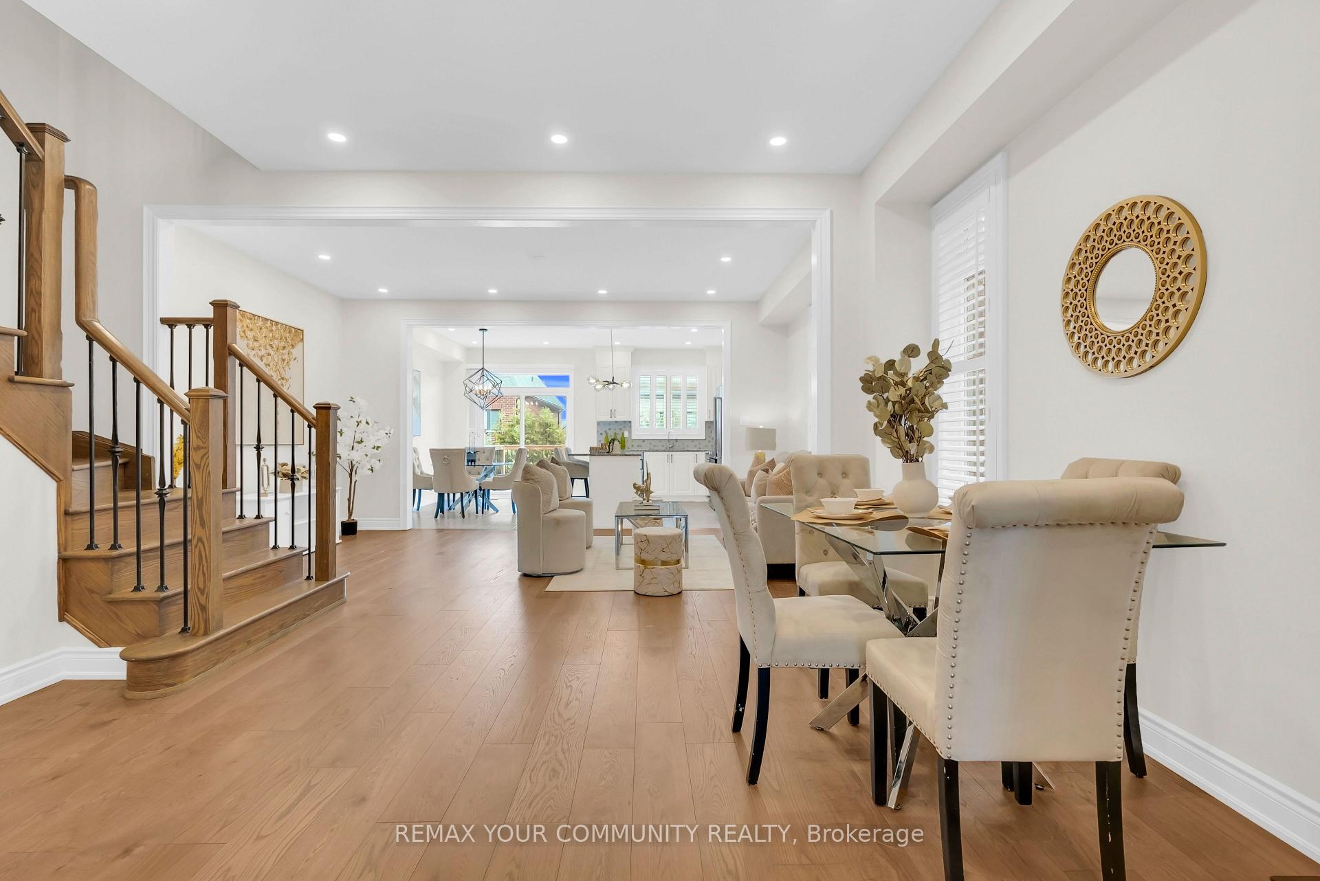 Photo 7 of 49 Zenith Avenue, Vaughan, Kleinburg — HOMEH