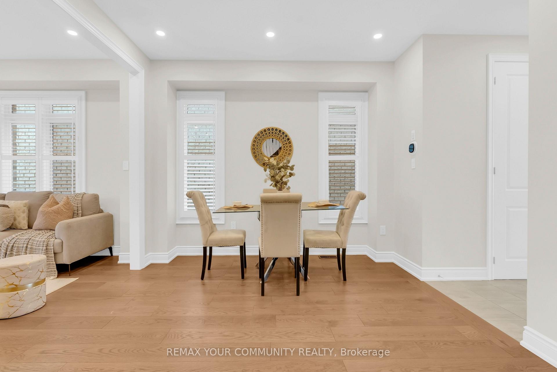 Photo 8 of 49 Zenith Avenue, Vaughan, Kleinburg — HOMEH