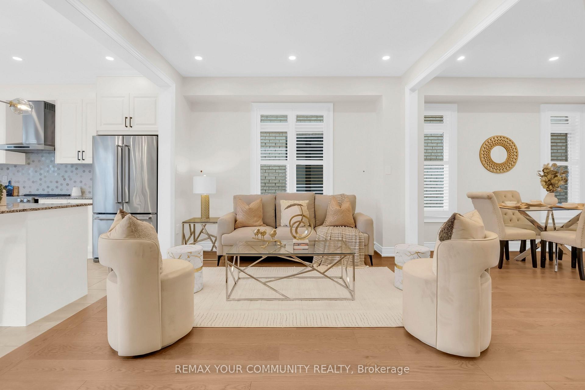 Photo 13 of 49 Zenith Avenue, Vaughan, Kleinburg — HOMEH