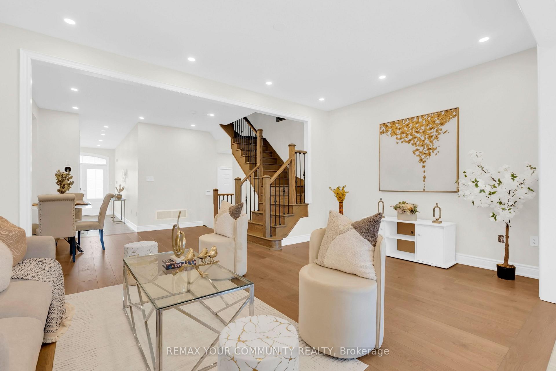 Photo 14 of 49 Zenith Avenue, Vaughan, Kleinburg — HOMEH