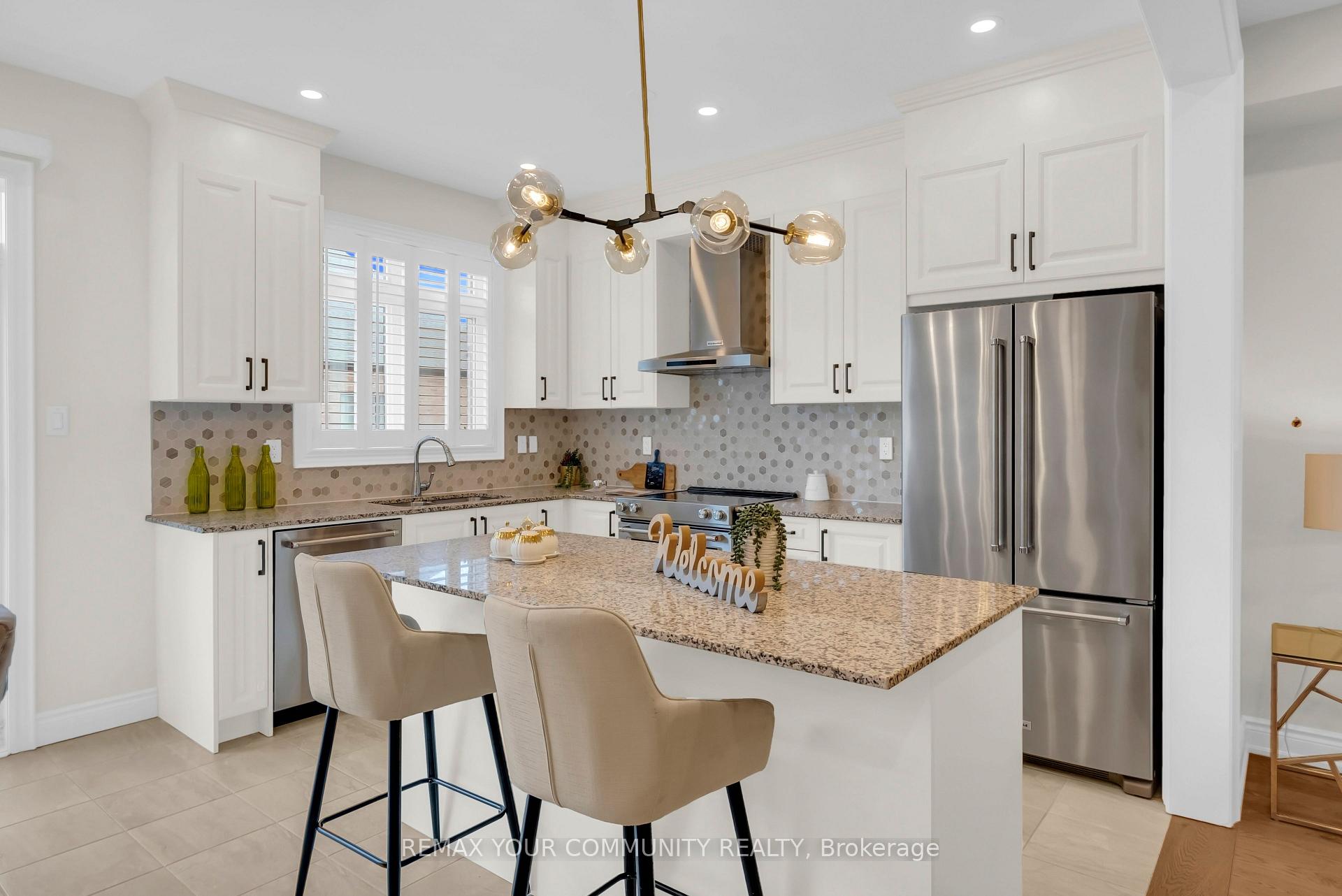Photo 18 of 49 Zenith Avenue, Vaughan, Kleinburg — HOMEH