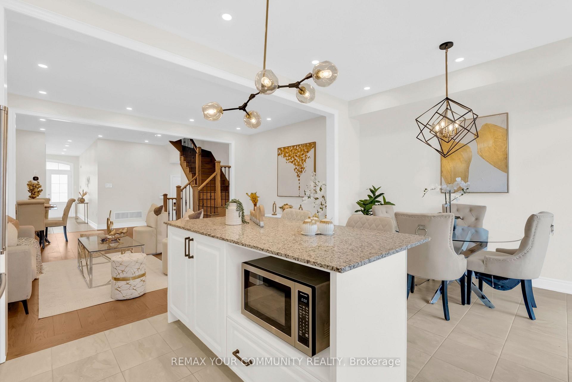 Photo 24 of 49 Zenith Avenue, Vaughan, Kleinburg — HOMEH