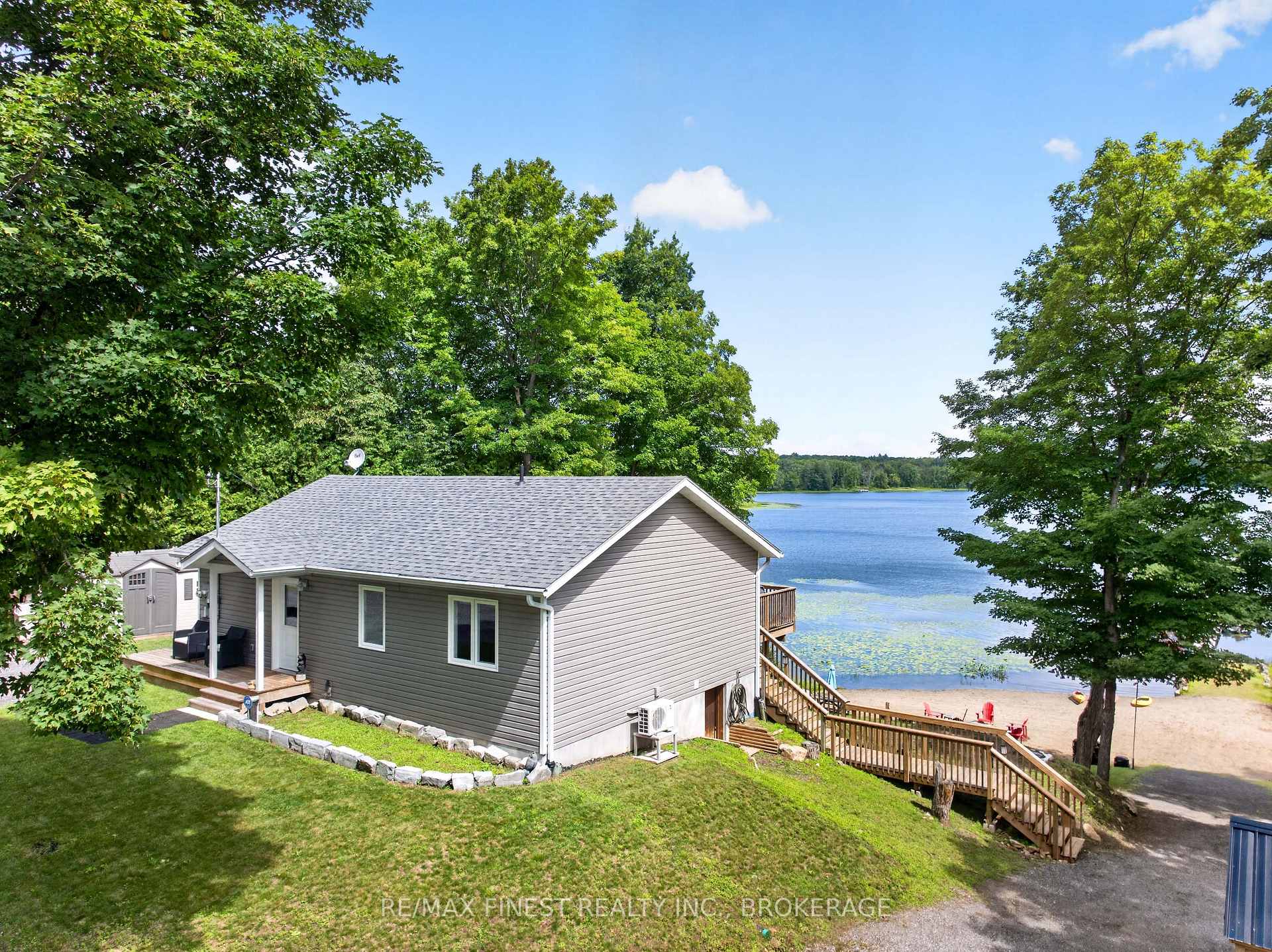 Photo 5 of 1025 Parsons Point Lane, Frontenac, Frontenac South — HOMEH