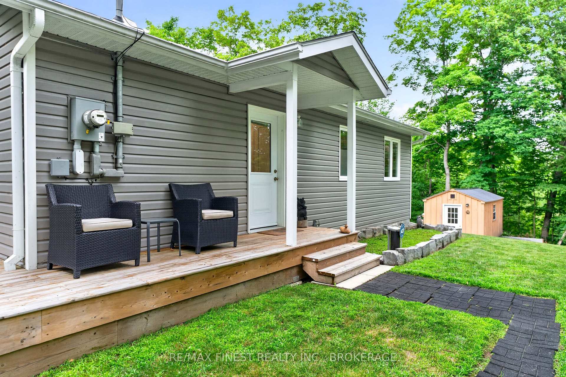 Photo 9 of 1025 Parsons Point Lane, Frontenac, Frontenac South — HOMEH