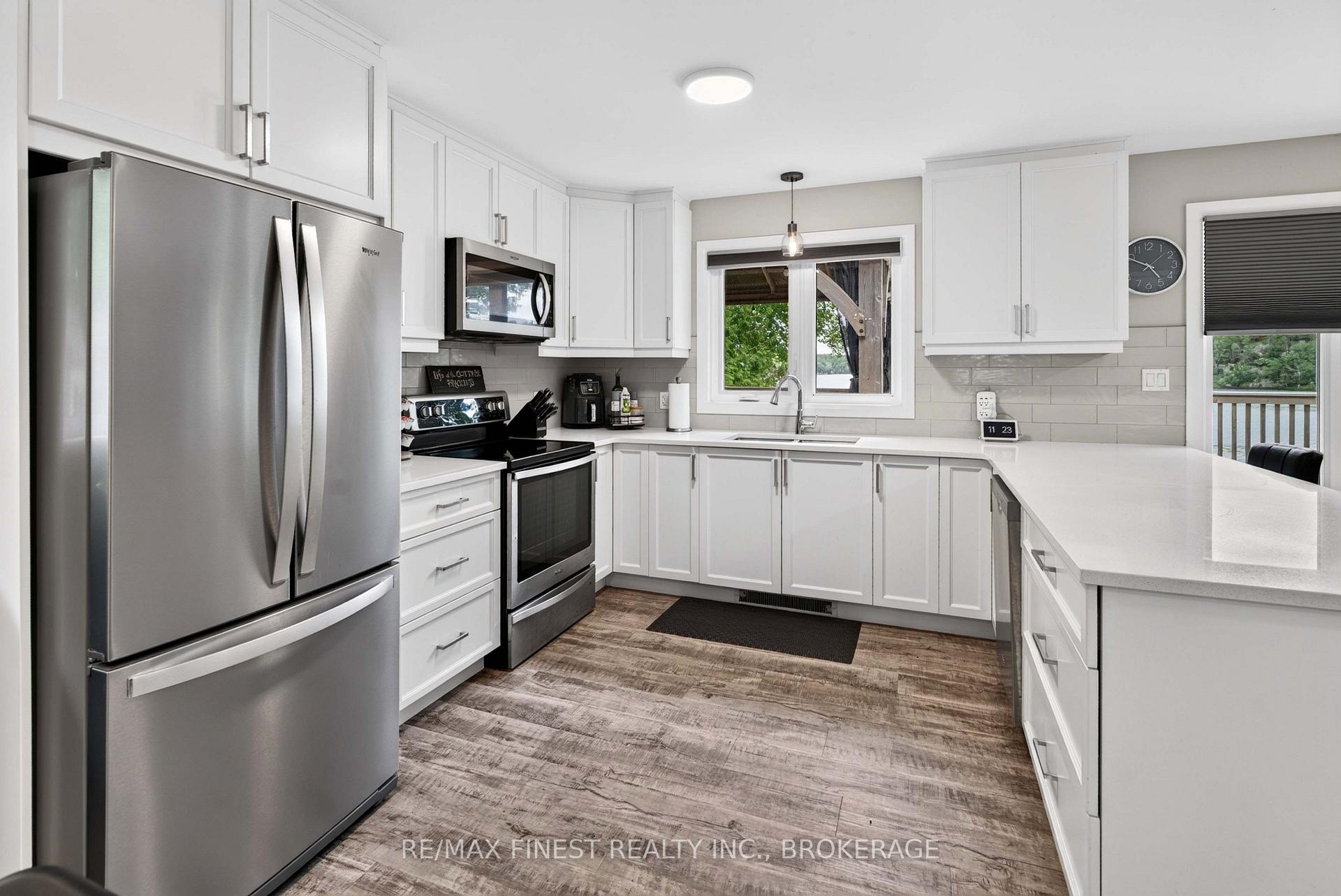 Photo 12 of 1025 Parsons Point Lane, Frontenac, Frontenac South — HOMEH