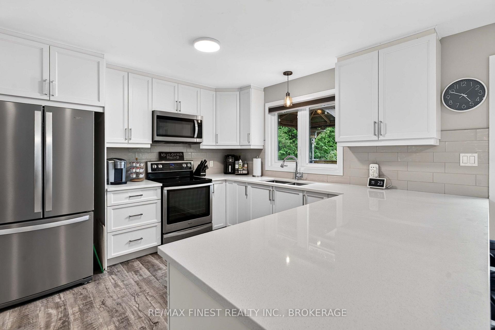 Photo 14 of 1025 Parsons Point Lane, Frontenac, Frontenac South — HOMEH
