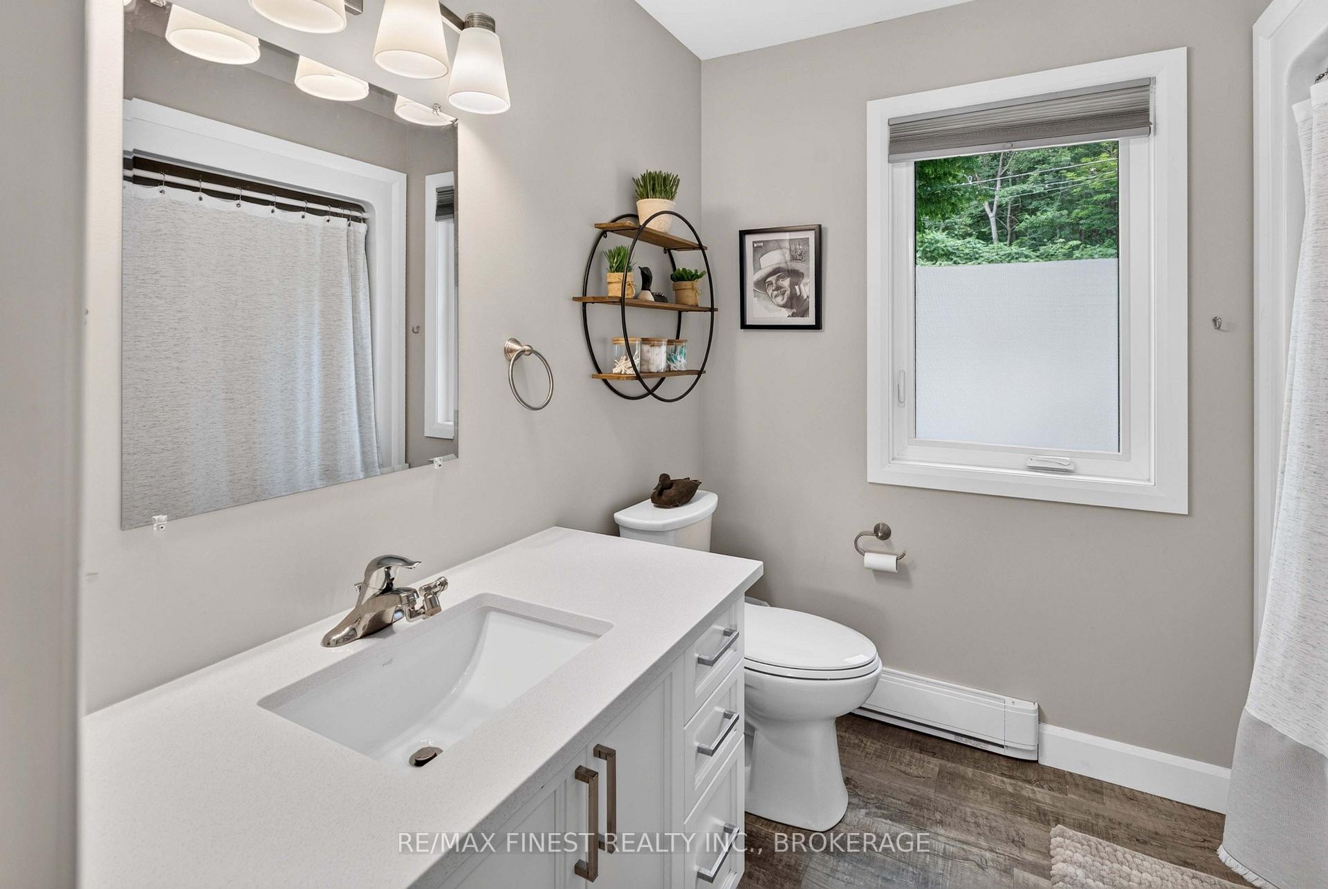 Photo 23 of 1025 Parsons Point Lane, Frontenac, Frontenac South — HOMEH
