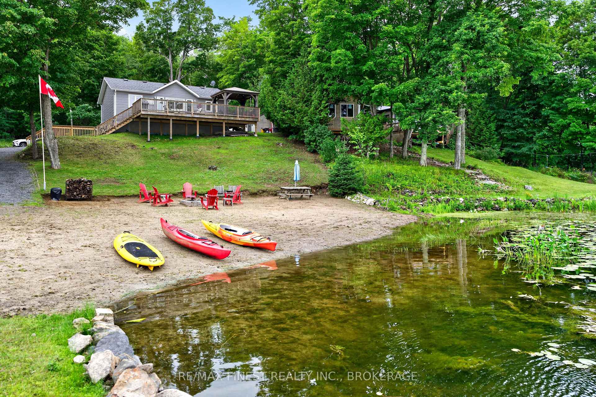 Photo 36 of 1025 Parsons Point Lane, Frontenac, Frontenac South — HOMEH