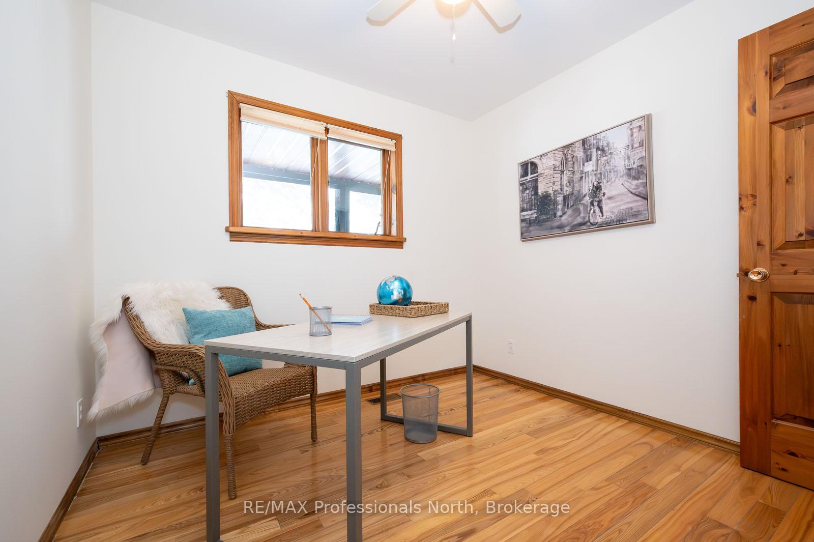 Photo 12 of 66 Rain Lake Road, Kearney — HOMEH