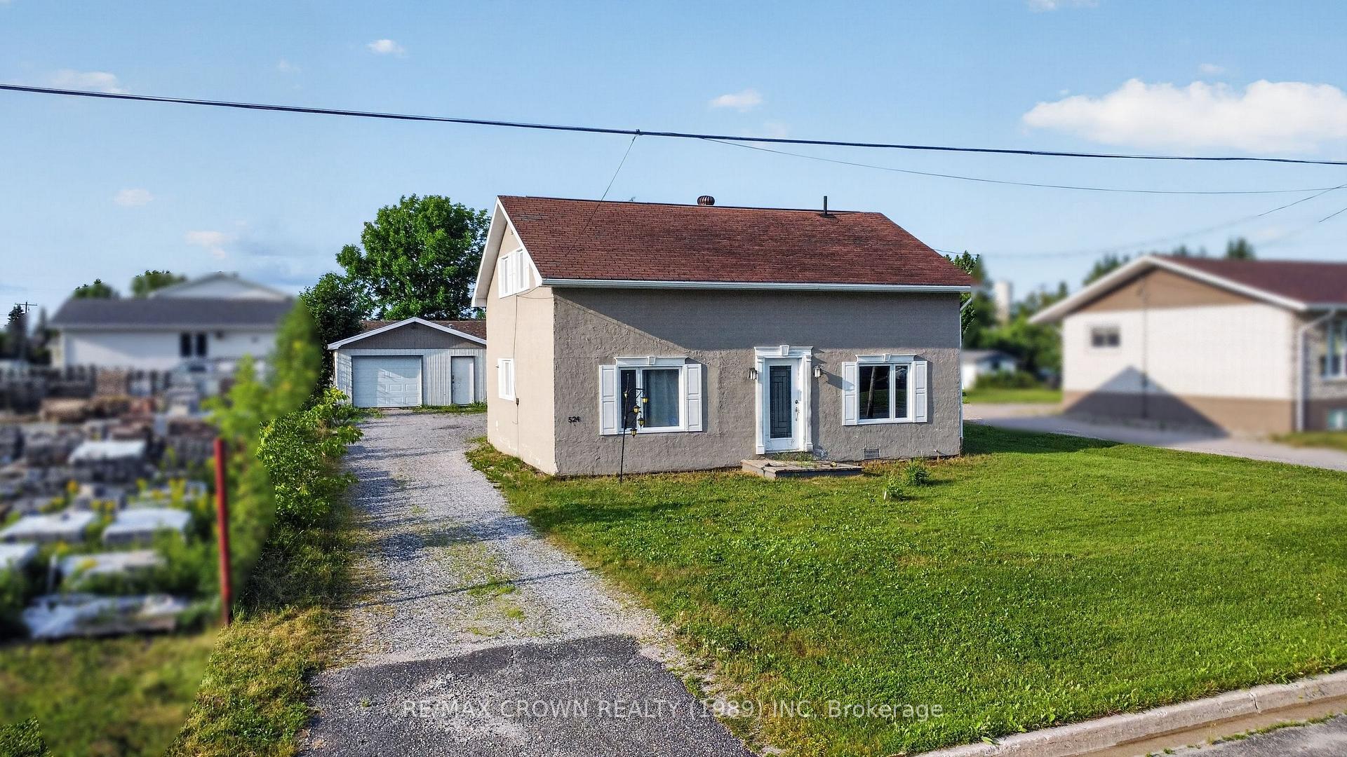 Photo 1 of 524 Kitchener Street, Hearst — HOMEH