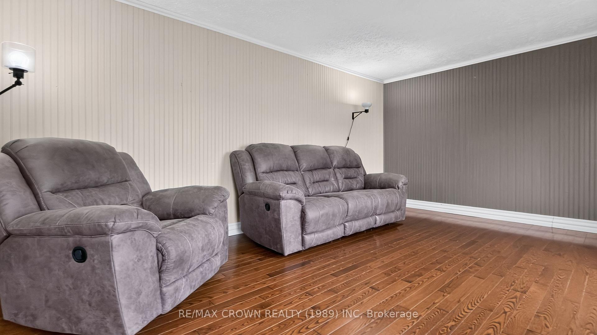Photo 17 of 524 Kitchener Street, Hearst — HOMEH