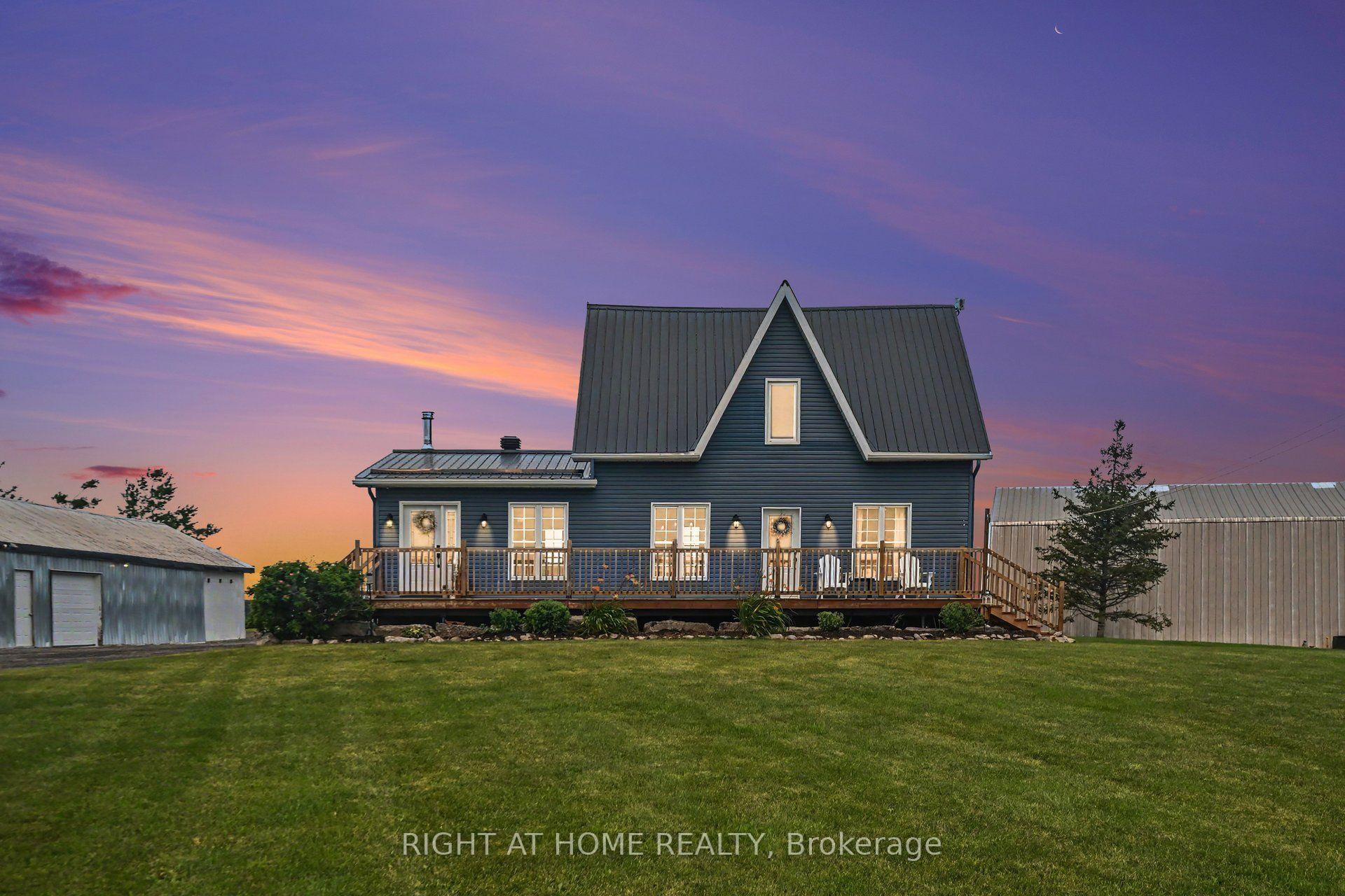 Photo 1 of 1679 500 Route, Russell, Embrun — HOMEH