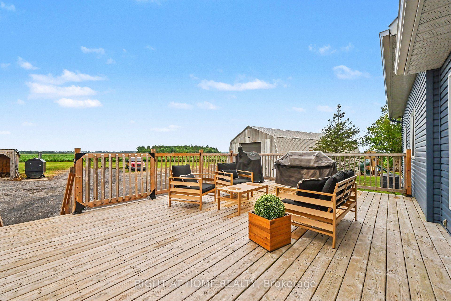 Photo 15 of 1679 500 Route, Russell, Embrun — HOMEH