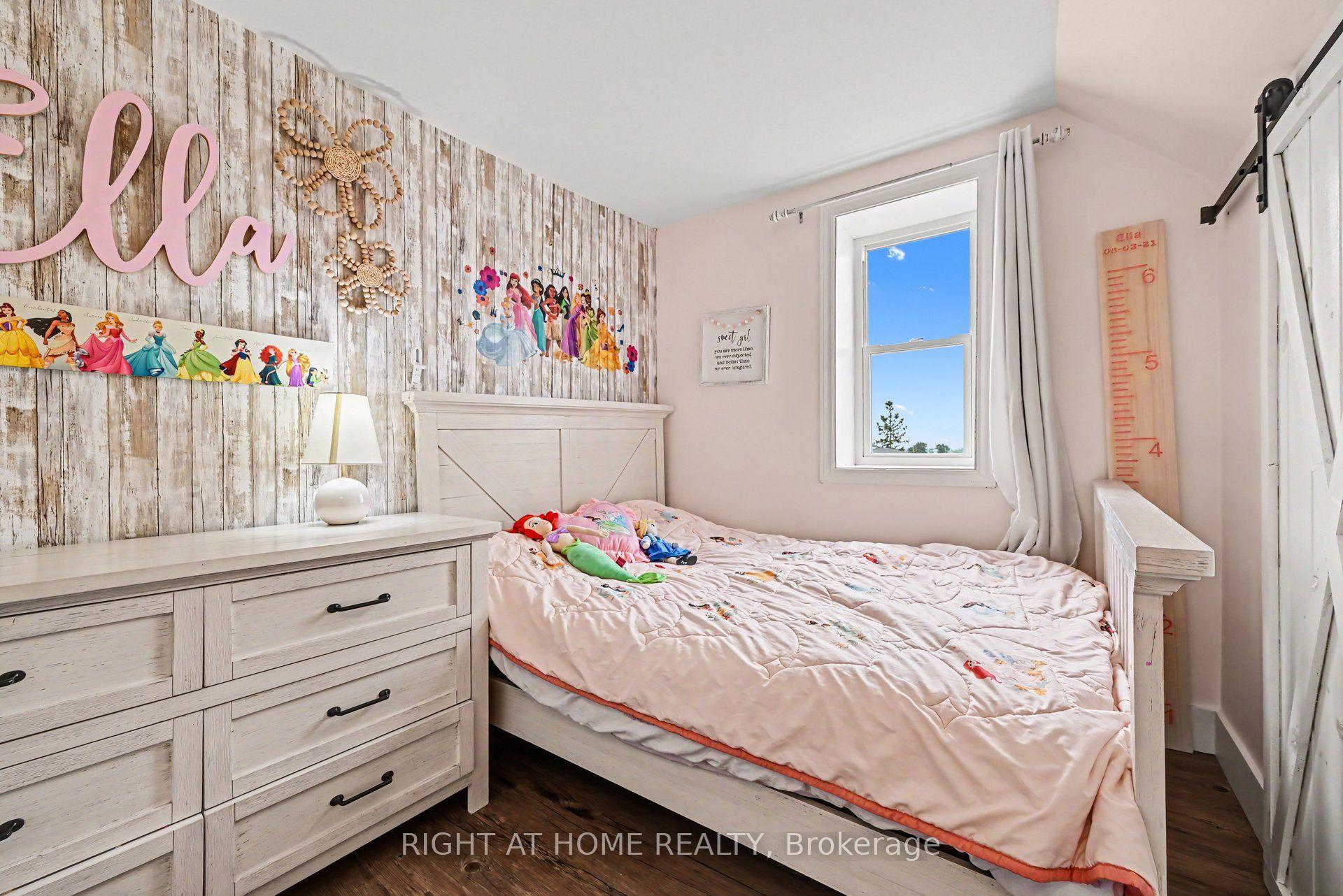Photo 17 of 1679 500 Route, Russell, Embrun — HOMEH