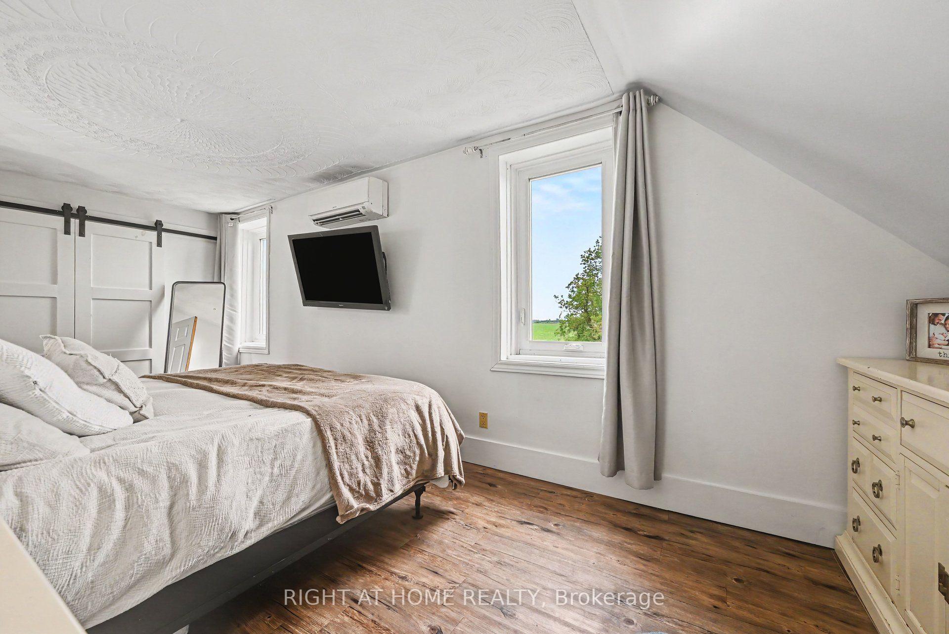 Photo 22 of 1679 500 Route, Russell, Embrun — HOMEH