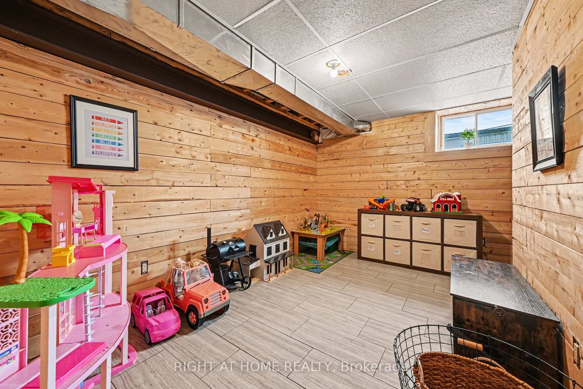Photo 24 of 1679 500 Route, Russell, Embrun — HOMEH