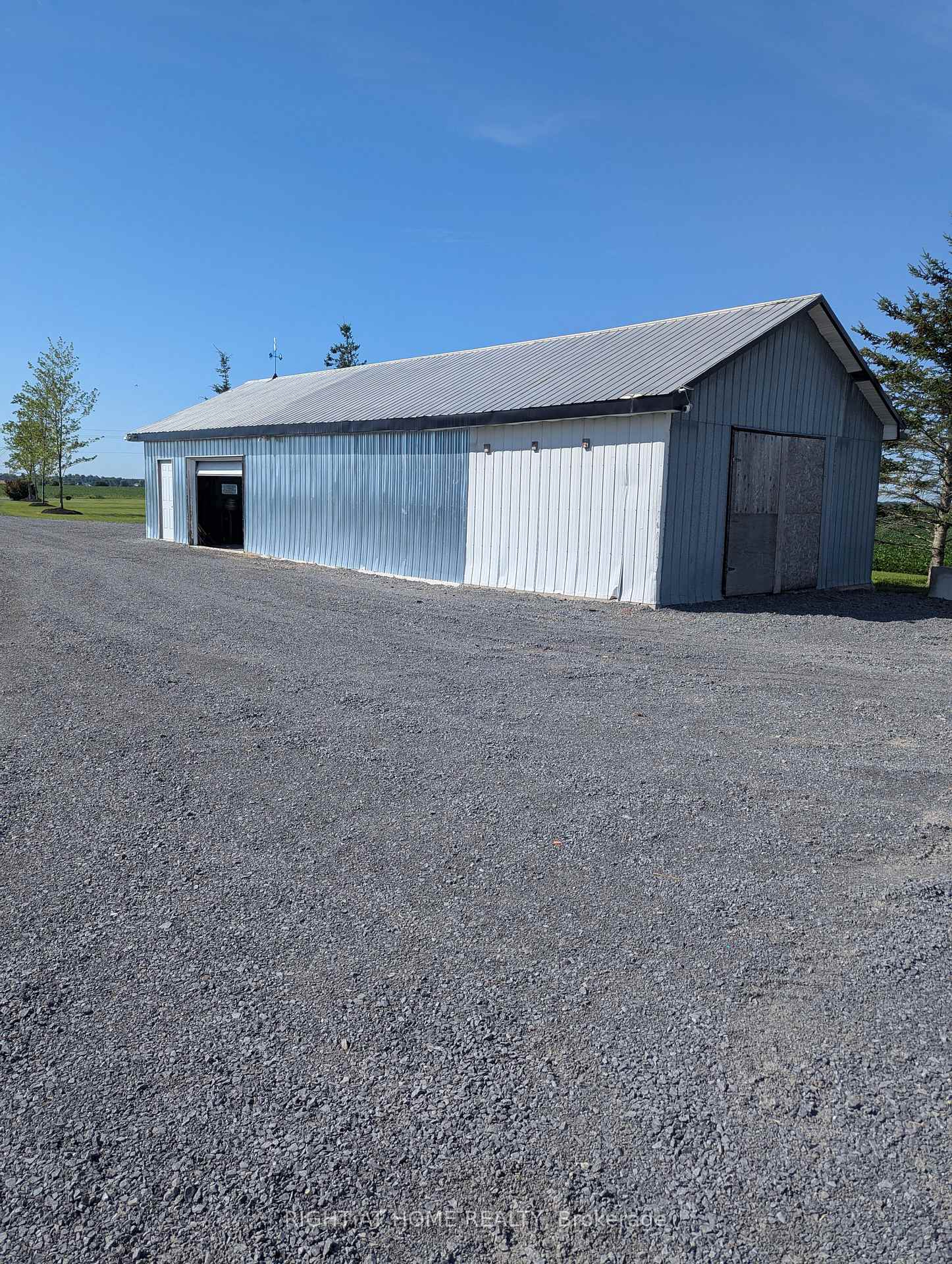 Photo 37 of 1679 500 Route, Russell, Embrun — HOMEH