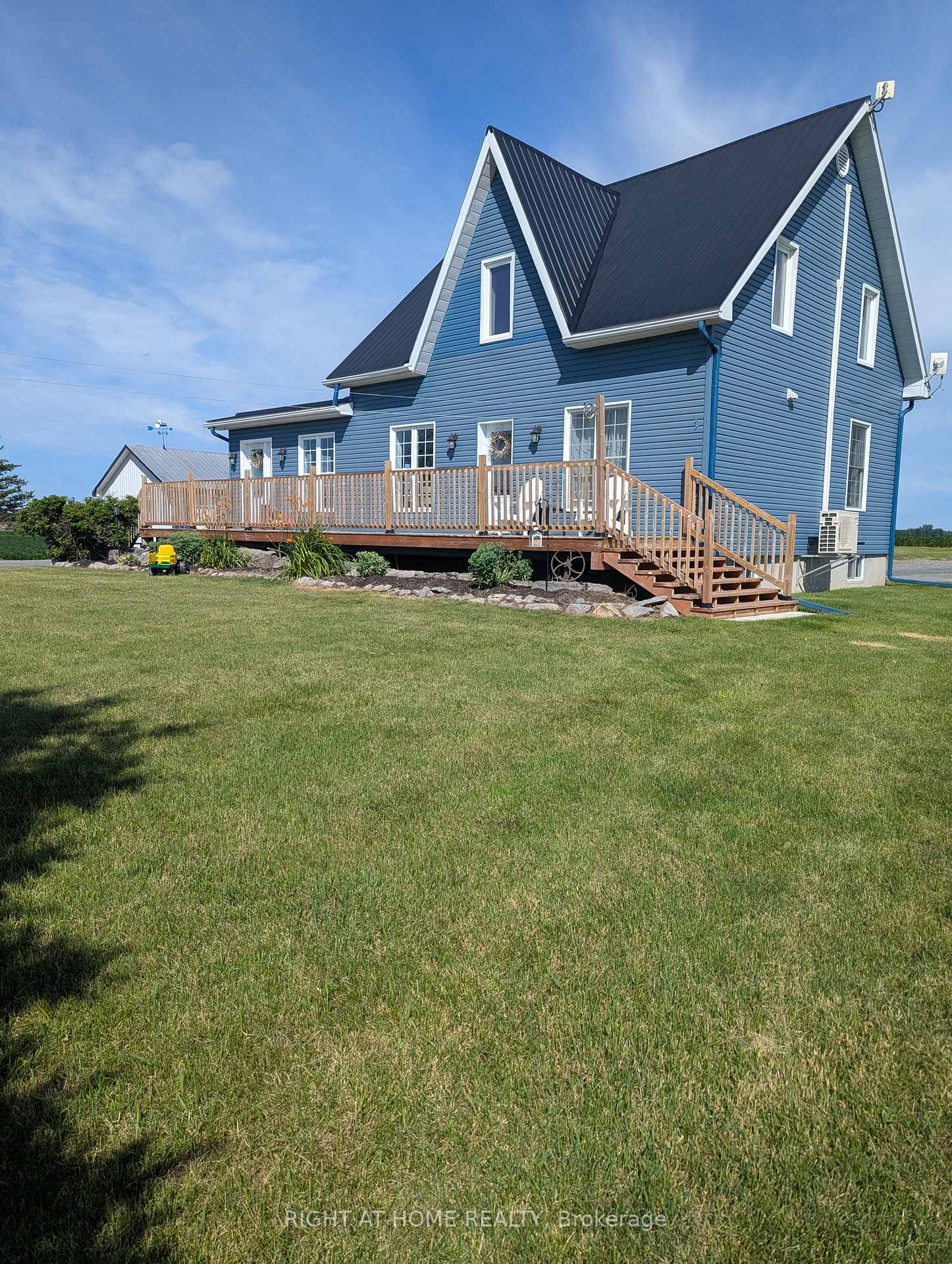 Photo 39 of 1679 500 Route, Russell, Embrun — HOMEH