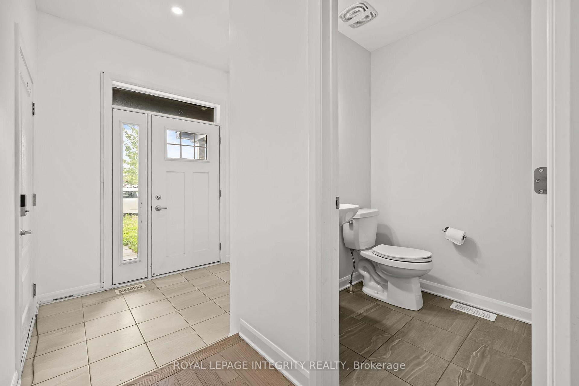 Photo 3 of 78 Osler Street, Ottawa, Kanata - Morgan's Grant/South March — HOMEH