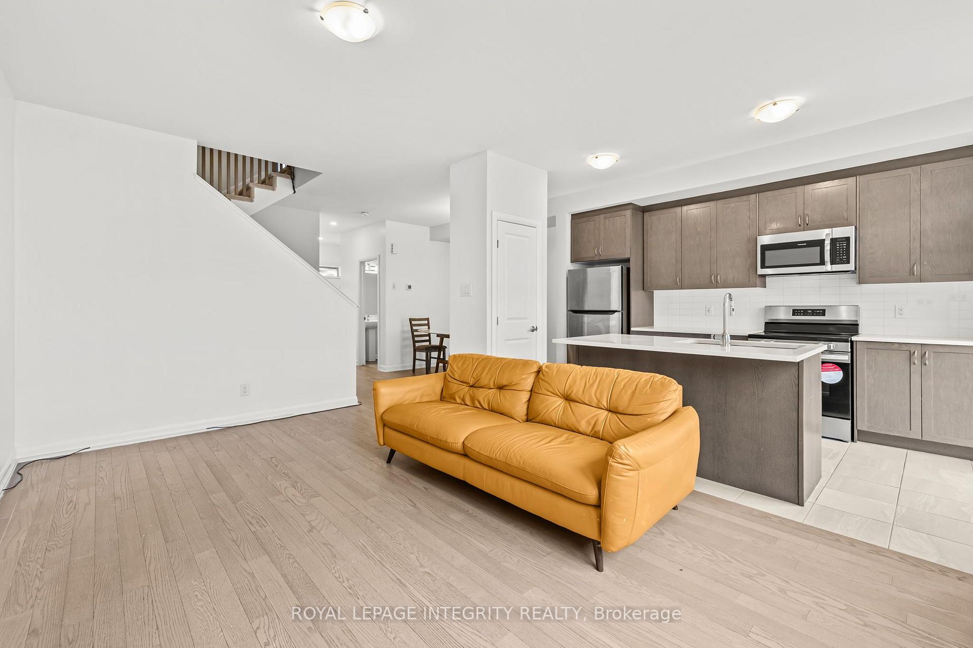 Photo 7 of 78 Osler Street, Ottawa, Kanata - Morgan's Grant/South March — HOMEH