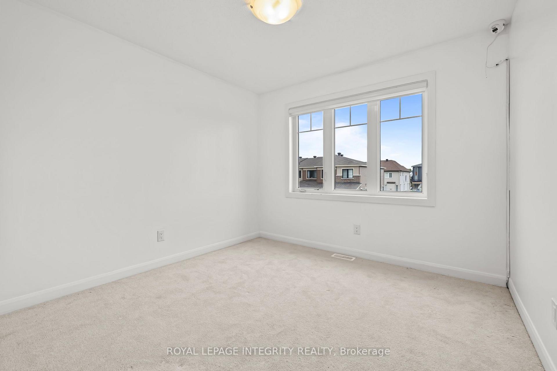 Photo 12 of 78 Osler Street, Ottawa, Kanata - Morgan's Grant/South March — HOMEH
