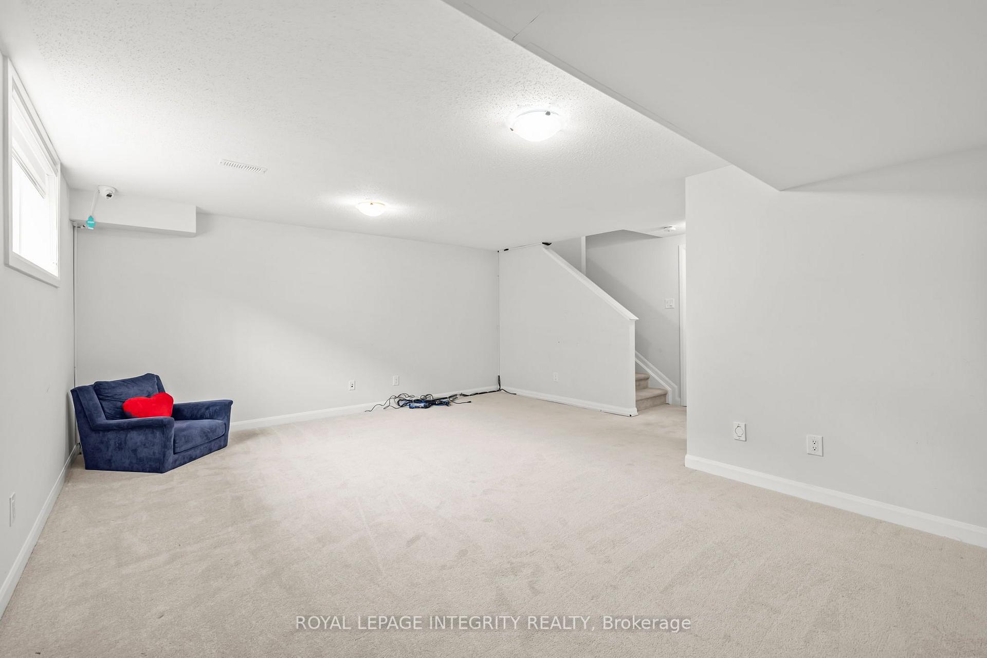 Photo 19 of 78 Osler Street, Ottawa, Kanata - Morgan's Grant/South March — HOMEH