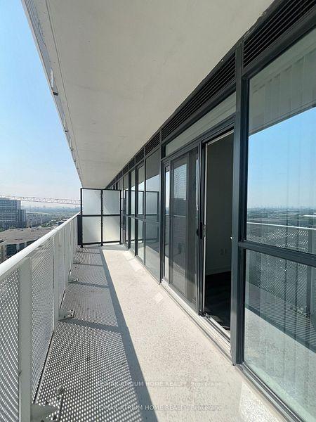 Photo 8 of Unit 1707, 28 Interchange Way, Vaughan, Vaughan Corporate Centre — HOMEH