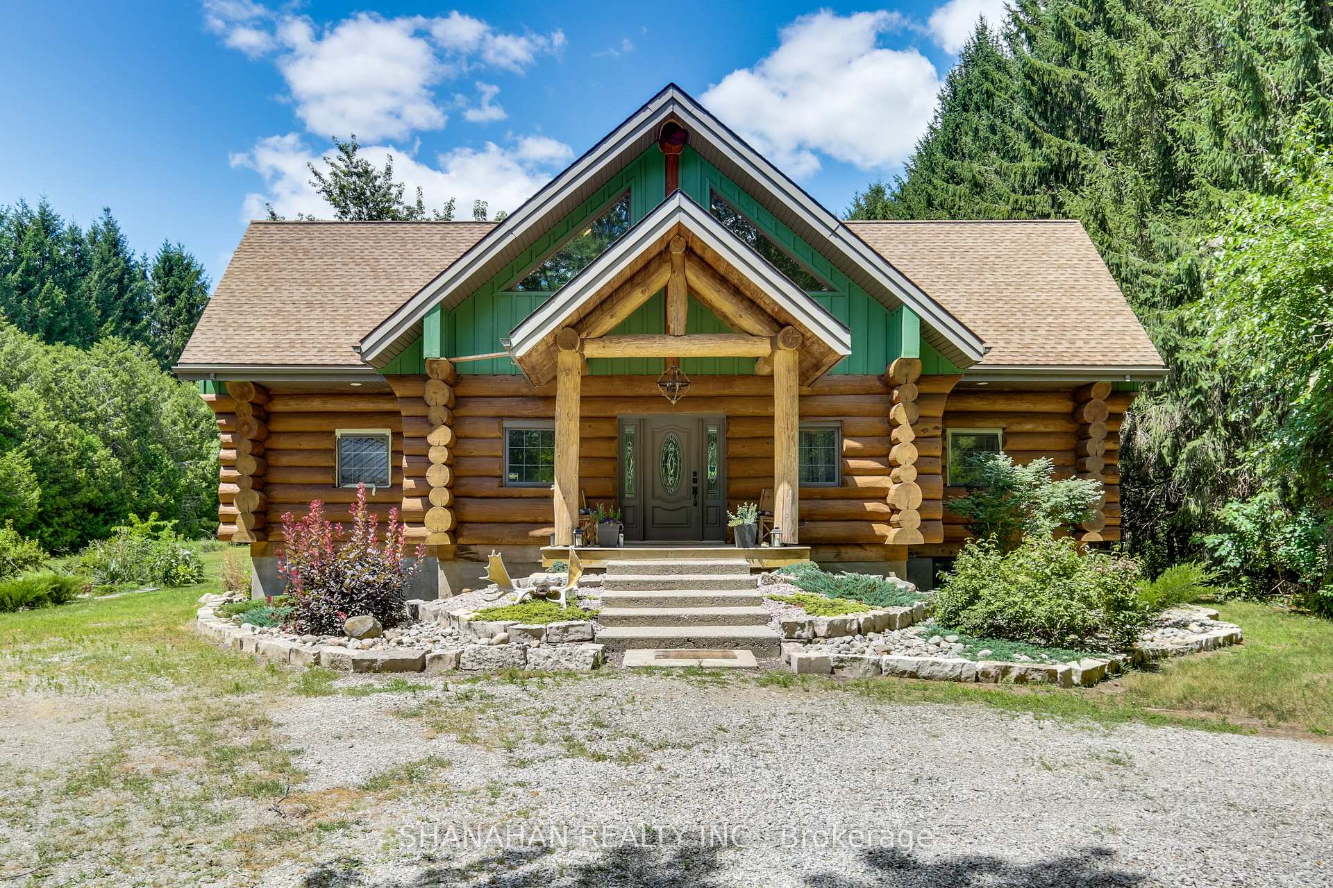 Photo of 670 Trillium Drive