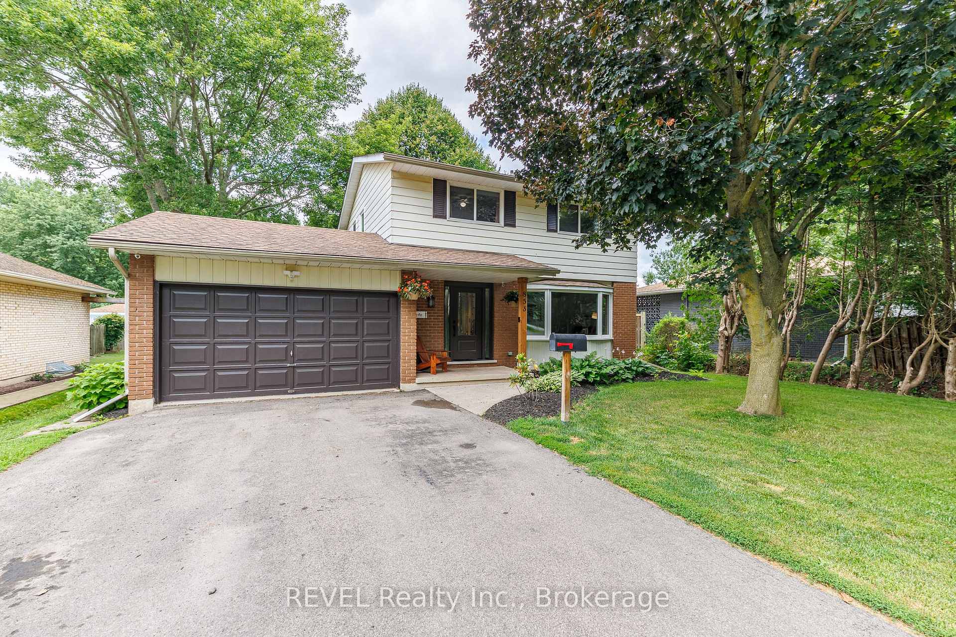 Photo 1 of 853 South Pelham Road, Welland, West Welland — HOMEH