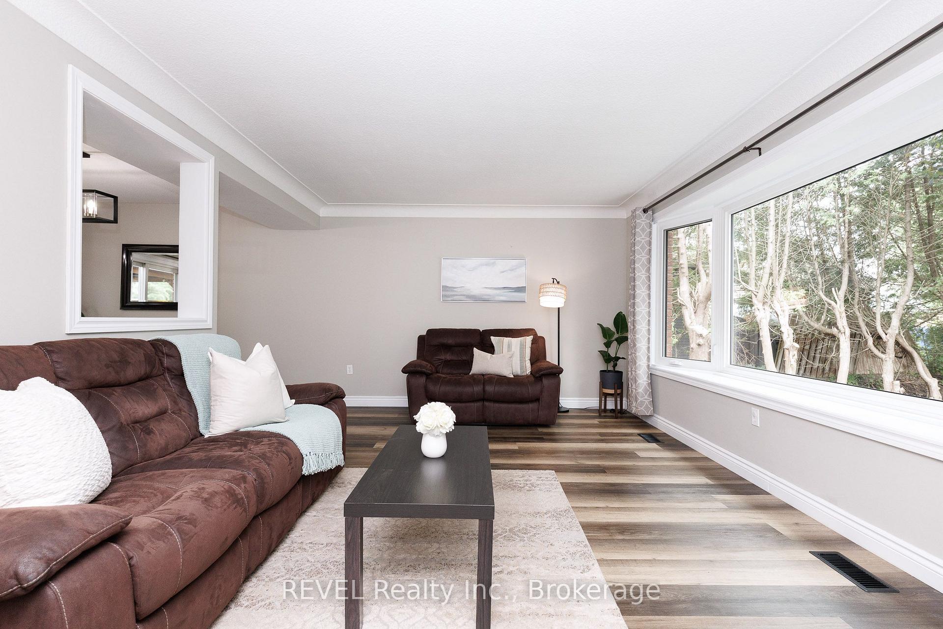 Photo 8 of 853 South Pelham Road, Welland, West Welland — HOMEH