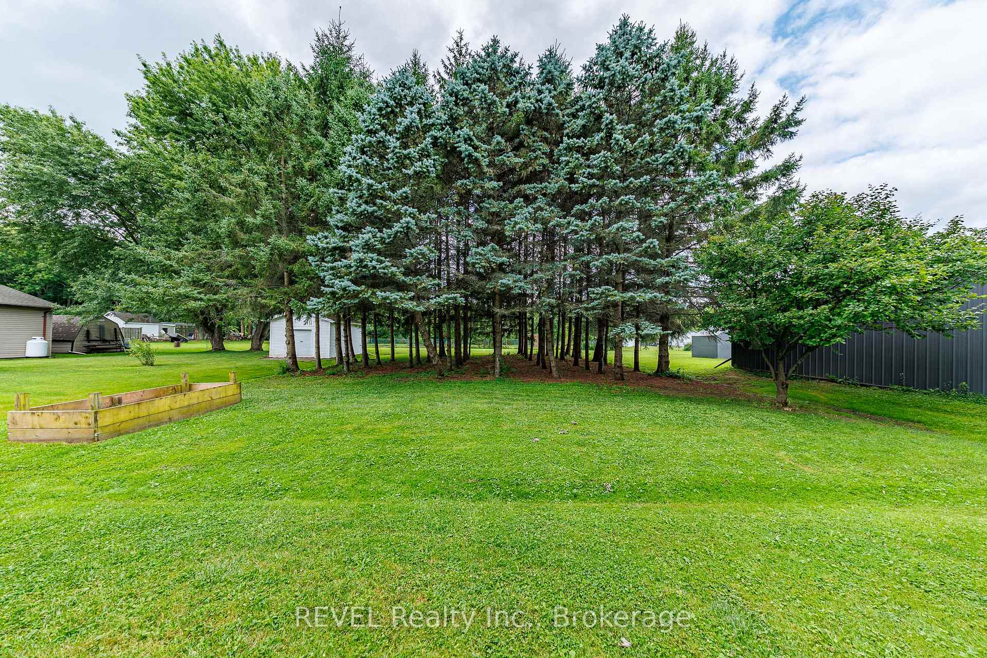 Photo 44 of 853 South Pelham Road, Welland, West Welland — HOMEH