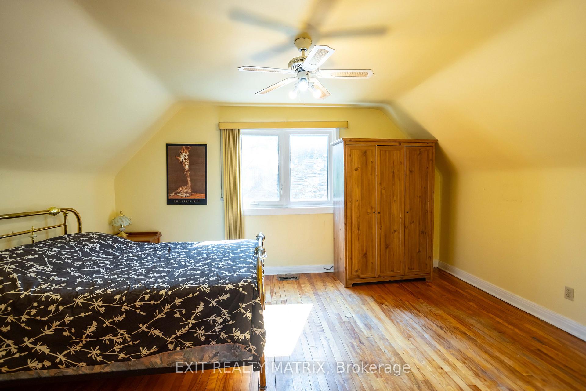 Photo 45 of 552 Dunbrack Street, Ottawa, Overbrook/Castle Heights — HOMEH