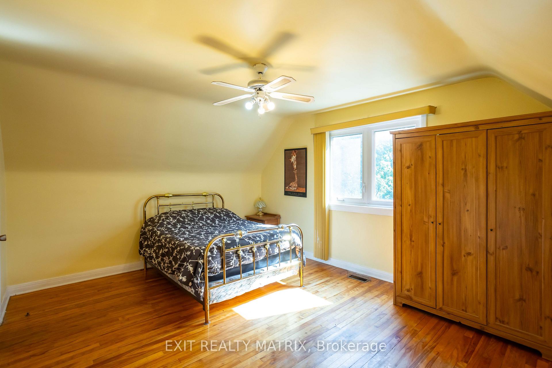 Photo 47 of 552 Dunbrack Street, Ottawa, Overbrook/Castle Heights — HOMEH