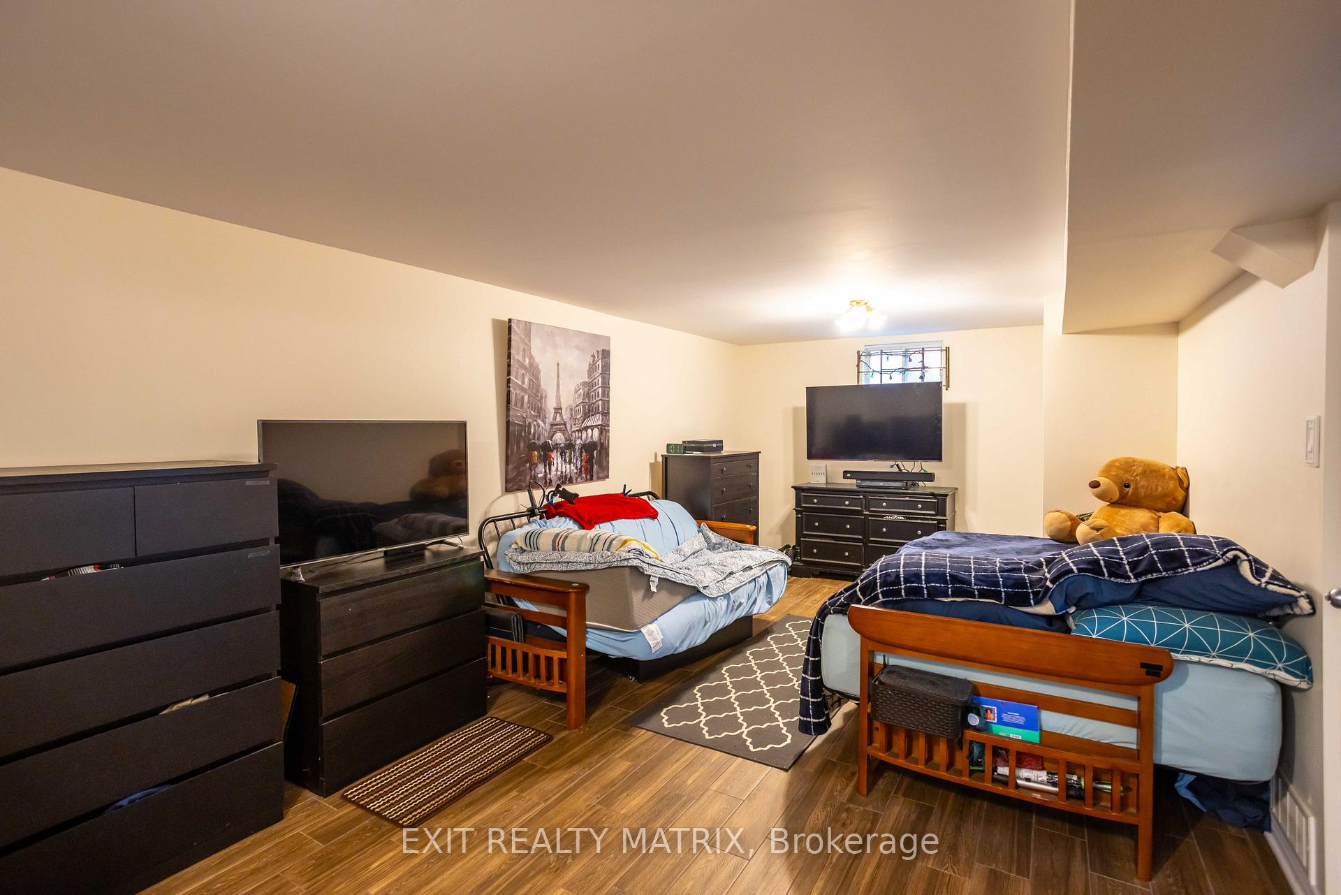 Photo 57 of 552 Dunbrack Street, Ottawa, Overbrook/Castle Heights — HOMEH