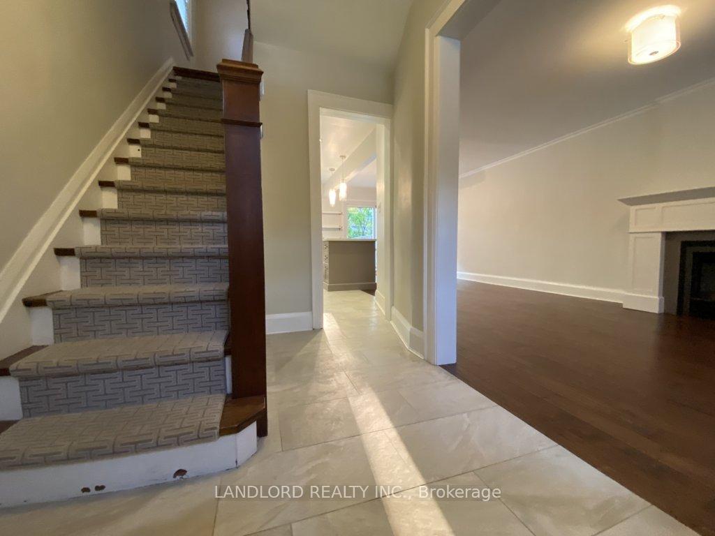Photo 14 of 22 Lorindale Avenue, Toronto, Lawrence Park North — HOMEH