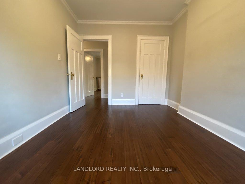 Photo 17 of 22 Lorindale Avenue, Toronto, Lawrence Park North — HOMEH