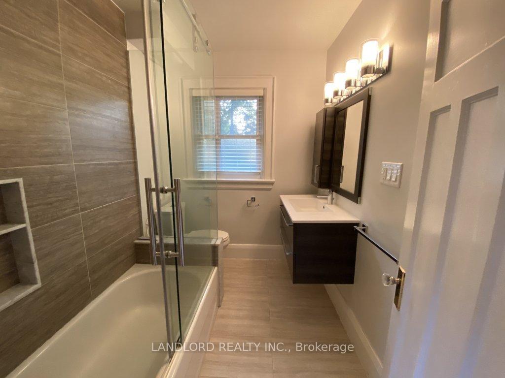 Photo 20 of 22 Lorindale Avenue, Toronto, Lawrence Park North — HOMEH